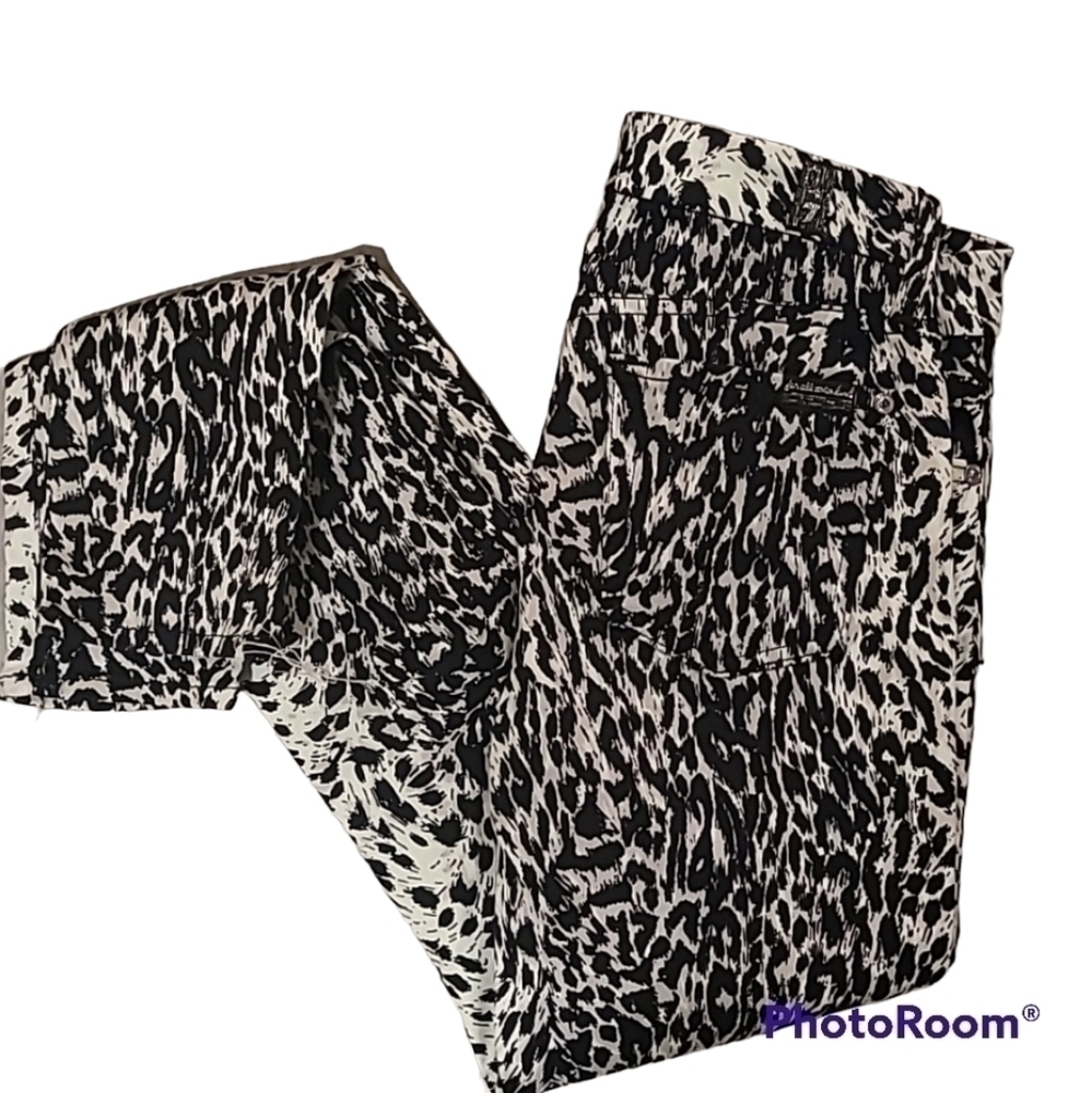 𝅺7 FOR ALL MAN KIND ANIMAL PRINT SIZE 26